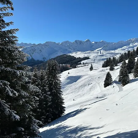 The Window To The Mountains Apartment *