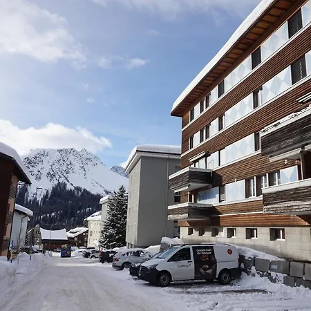 The Window To The Mountains Apartment *