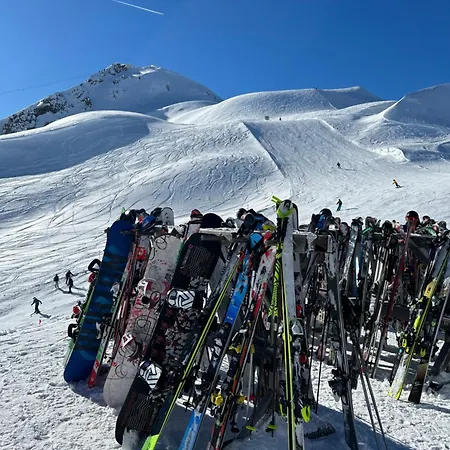 Apartment The Window To The Mountains *
