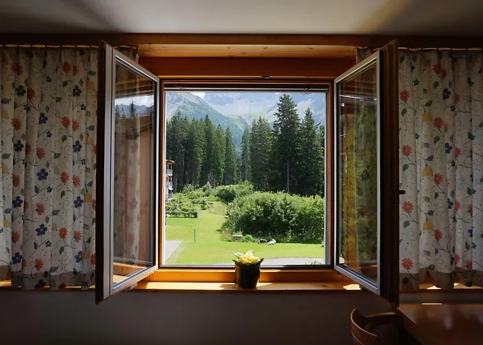 The Window To The Mountains Apartment